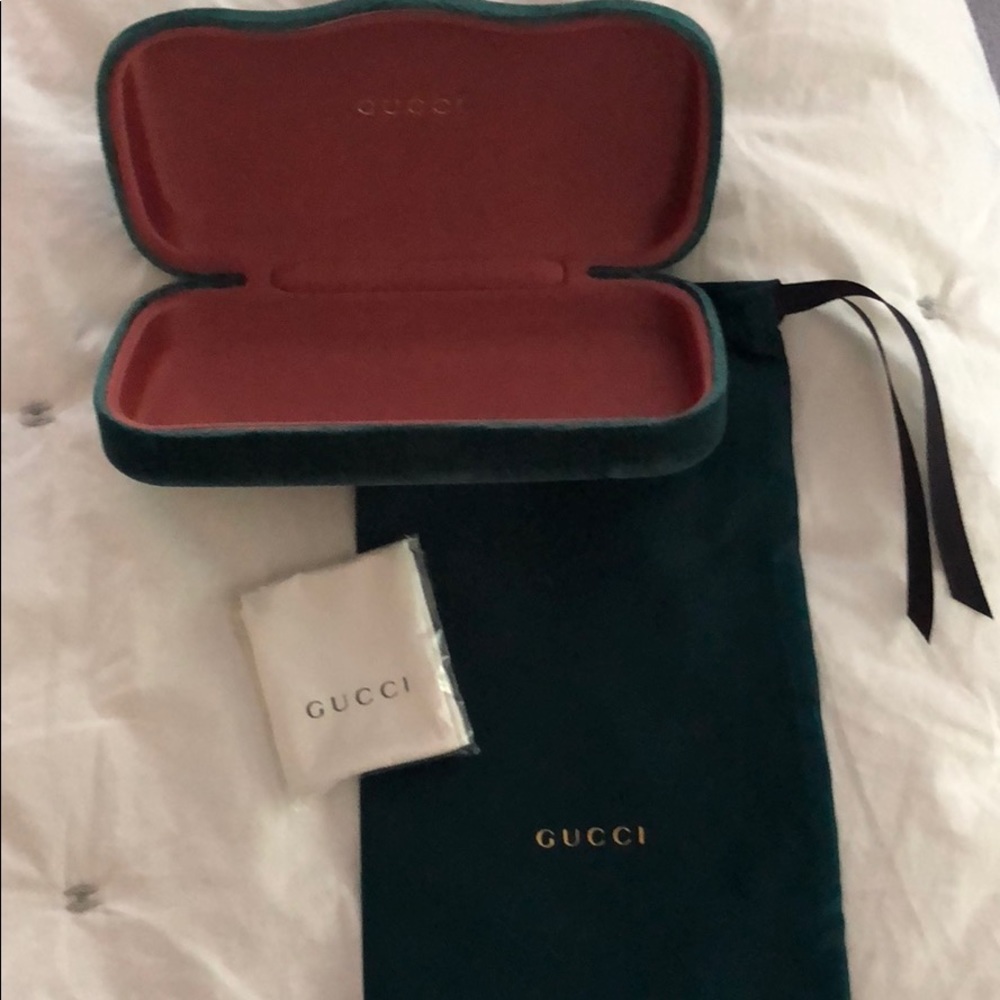 Gucci velvet sunglass case
